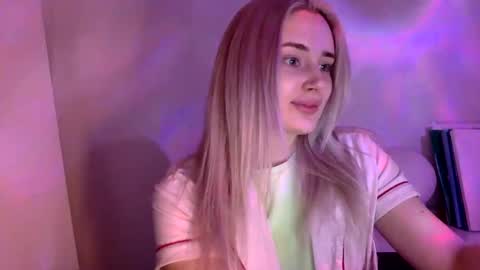 musescorner online show from April 22, 6:37 pm