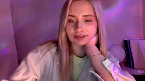 musescorner online show from April 25, 4:37 pm