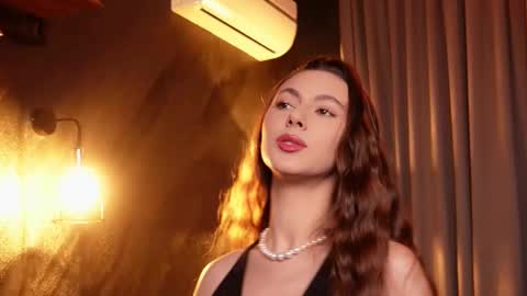 MuseSolis online show from February 10, 10:40 pm