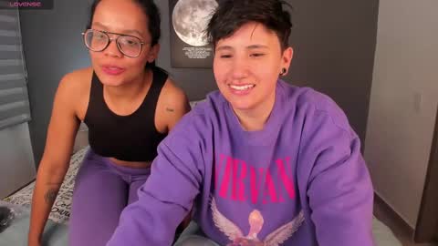 Snapshot of musicayluna chatting on February 22, 6:50 am VALENTINA Luna  online show from February 22, 6:50 am