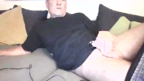 nobuddy online show from May 30, 7:34 pm