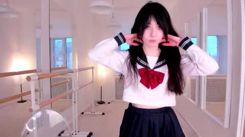 mutedmood_ online show from March 8, 5:11 am