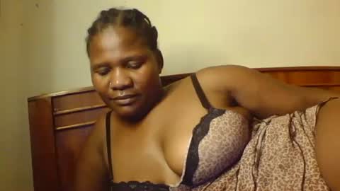 mwekas568403 online show from November 17, 2:25 am