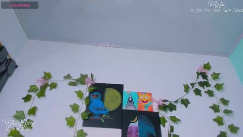 Sara IG   online show from September 17, 9:02 am