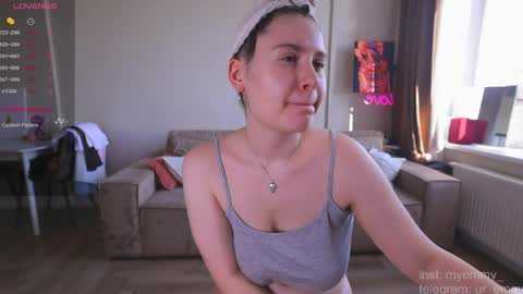 Emmy online show from April 7, 8:16 am