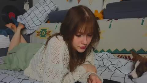Snapshot of my_parisss chatting on February 13, 6:59 pm PARIS online show from February 13, 6:59 pm