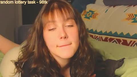 Snapshot of my_parisss chatting on December 5, 3:42 am PARIS online show from December 5, 3:42 am