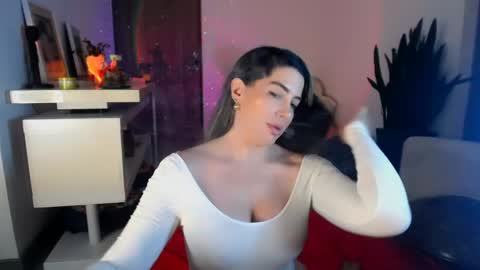 Myah Angel online show from April 15, 11:16 pm