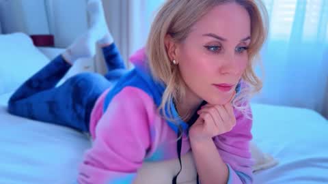 Mya-be Yours P online show from September 9, 3:34 pm