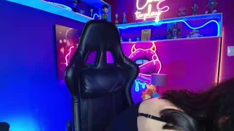 Milly Cute online show from March 7, 4:12 am