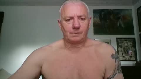 mydaddy2025 online show from September 17, 7:28 pm