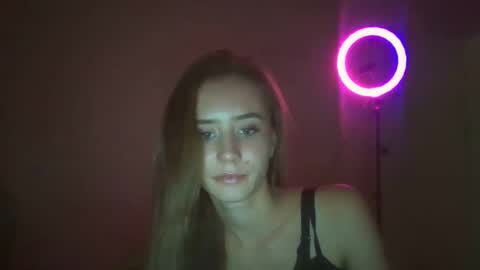 Snapshot of mylittle_flame chatting on October 20, 2:22 pm mylittle_flame online show from October 20, 2:22 pm