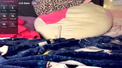 Snapshot of myluvekai chatting on October 3, 3:42 pm myluvekai online show from October 3, 3:42 pm