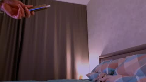 mymadelein online show from May 1, 10:15 pm