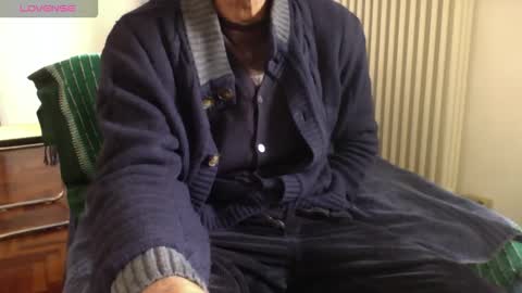 Bi sexy guy lovense hush is on private is open or password show tip if you like. online show from November 19, 10:25 am