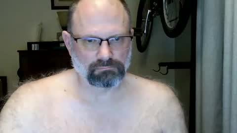 Just hanging out - No pressure online show from April 11, 5:12 am