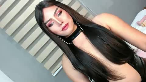 SUPPORT GODDESS TRISHA  AND DONT FORGET TO FOLLOW ME online show from February 2, 9:23 pm