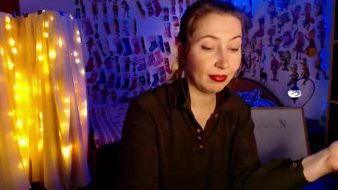 MystyDew online show from February 1, 3:50 pm