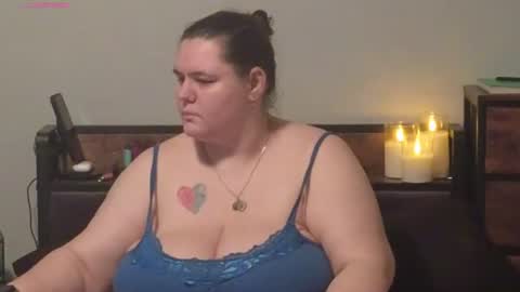 Mzjuicybootay online show from November 12, 10:39 am