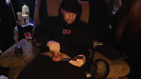 SnackPants online show from March 1, 9:51 am