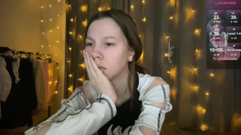 Vanessa and Julia  online show from February 18, 2:49 pm