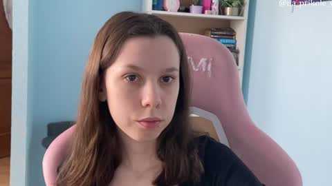 Vanessa and Julia  online show from March 15, 9:02 am