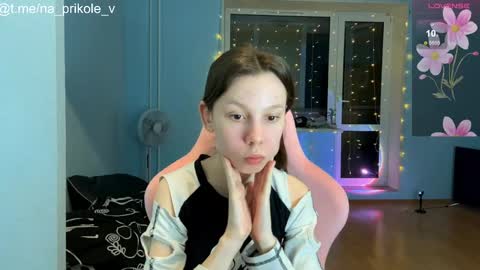 Vanessa and Julia  online show from September 11, 7:15 pm