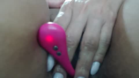 Snapshot of nadia_abaud chatting on February 23, 7:55 am Nadia  online show from February 23, 7:55 am
