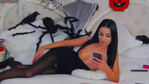 Michelle  online show from October 27, 8:31 pm