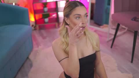 Nadia online show from February 20, 6:13 am