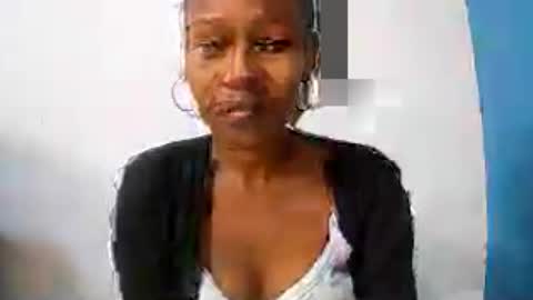 nah296652 online show from June 24, 12:01 pm