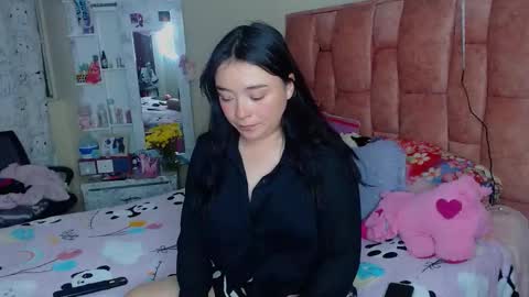 nahia cute     only   online show from September 25, 9:55 pm