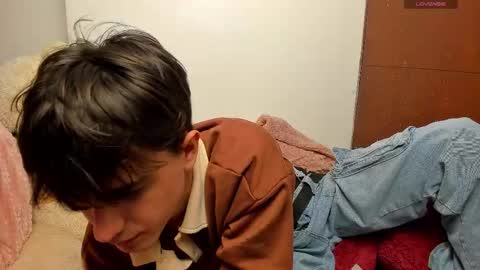  N A I M T H E  K I N G  online show from February 19, 4:17 pm