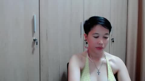 Melinda online show from April 9, 11:49 am