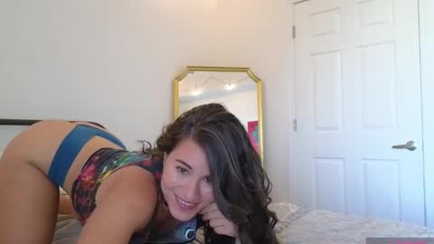 nakedpaint245477 online show from November 8, 4:10 pm