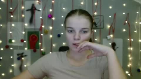 Nana online show from November 13, 9:34 am