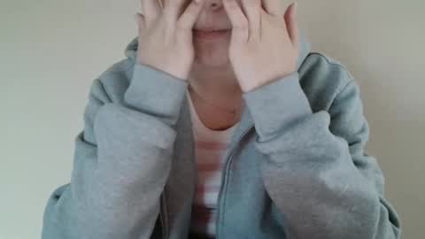 Nana online show from April 1, 6:36 am