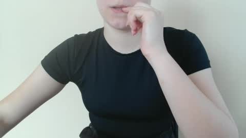 Nana online show from March 10, 7:45 am