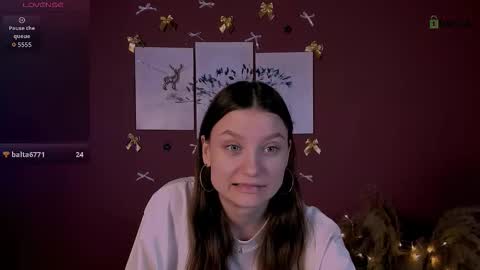 nana_shy_ online show from December 21, 10:10 am