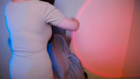 your candy  online show from December 13, 5:43 pm