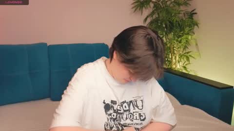 Maeve online show from March 20, 2:38 am