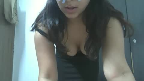 nancynia online show from May 2, 9:09 pm