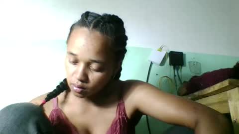 nandrianina416143 online show from March 10, 7:02 am