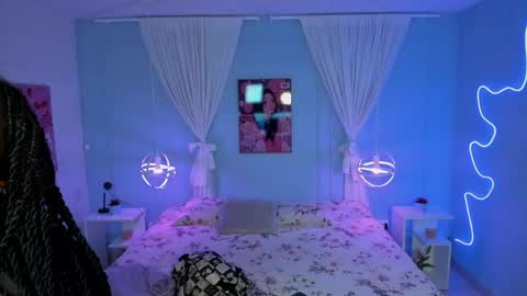 Naomi online show from March 23, 7:30 pm