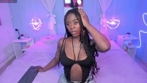 Naomi online show from March 29, 5:47 pm