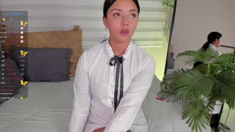 Naomi  online show from March 11, 12:44 am