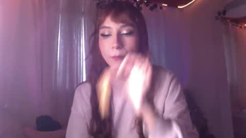  Naomi  online show from June 7, 6:02 pm