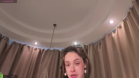 Snapshot of naomi_rias chatting on October 23, 2:02 am Naomi online show from October 23, 2:02 am
