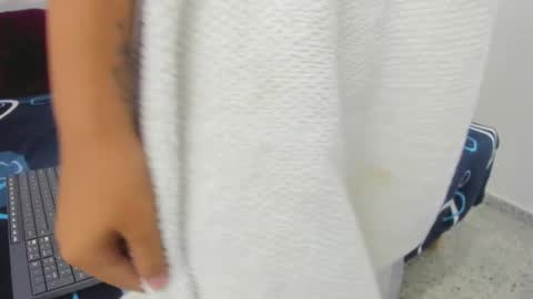 naomi_sex21 online show from February 10, 2:42 pm