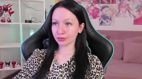 Naomi online show from January 8, 5:13 am